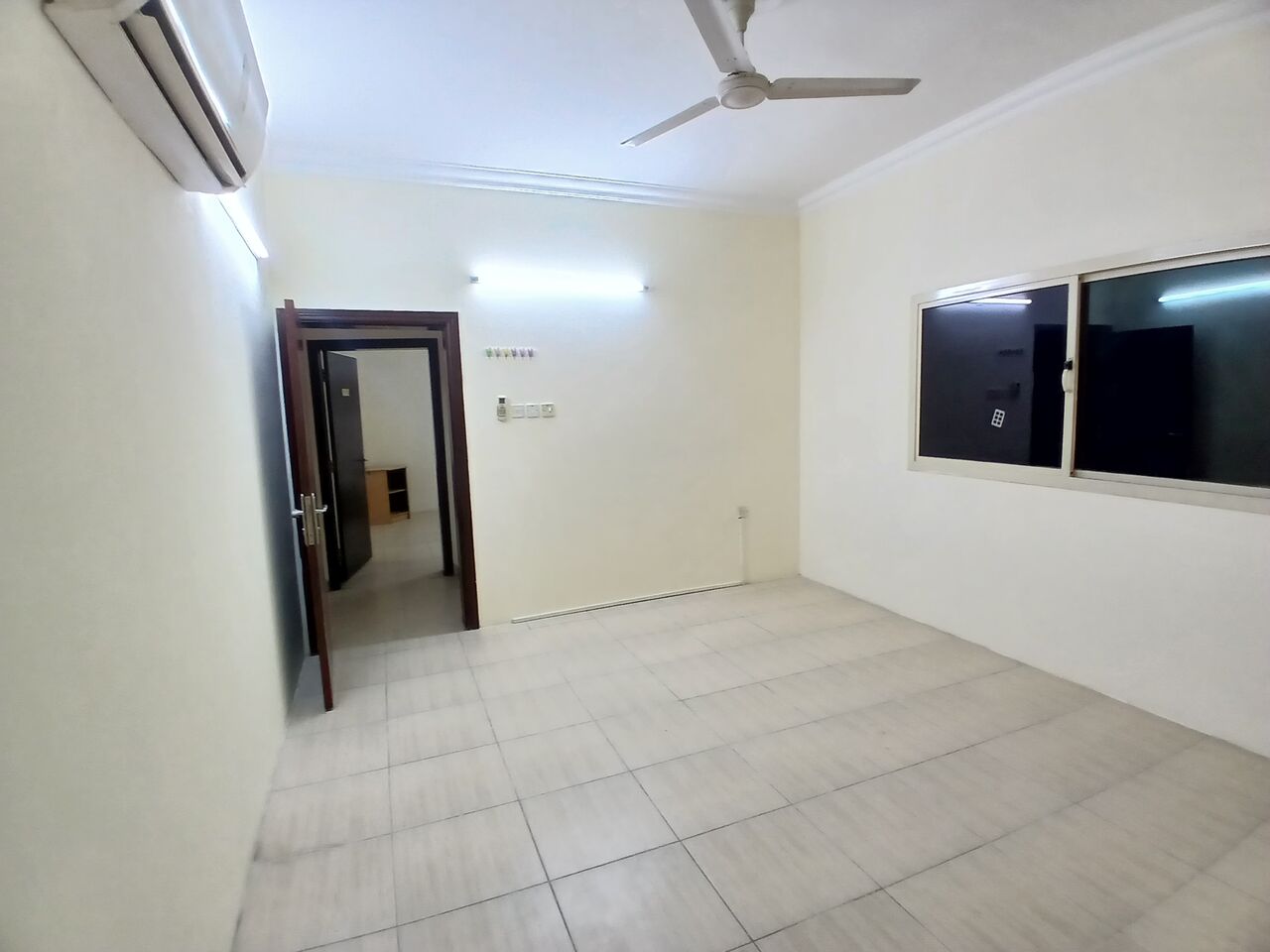 Hidd, Apartments, Flats, Houses & Villas, BHD 160/year,  1 BR,  Flat 1bhk Inclusive New Hidd