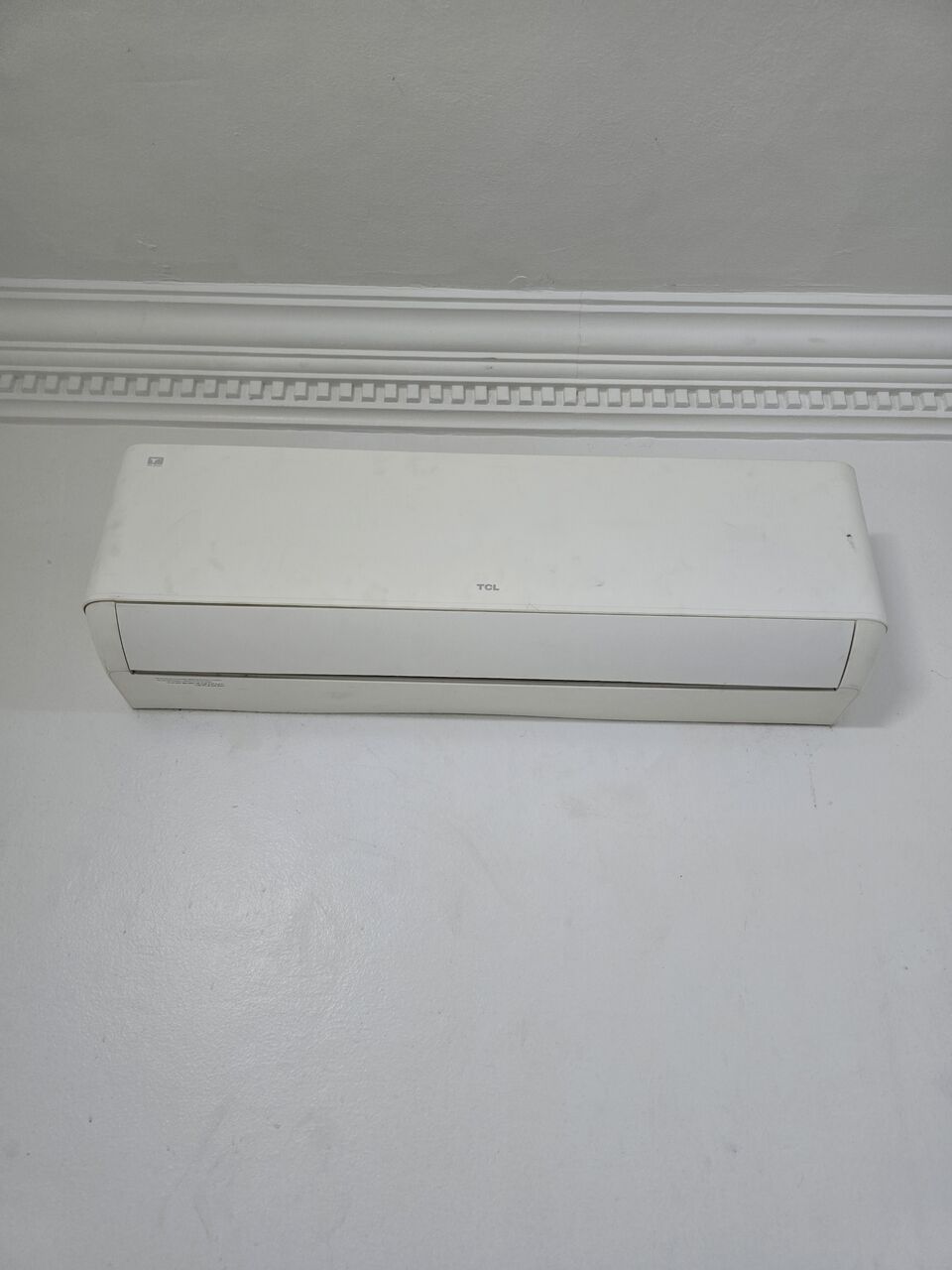 Jeddah, Air Conditioners, SAR 900,  Split AC : Excellent Working Condition,  Like New,  No Noise, Make TCL 1.5 T (3 ), LG (1)