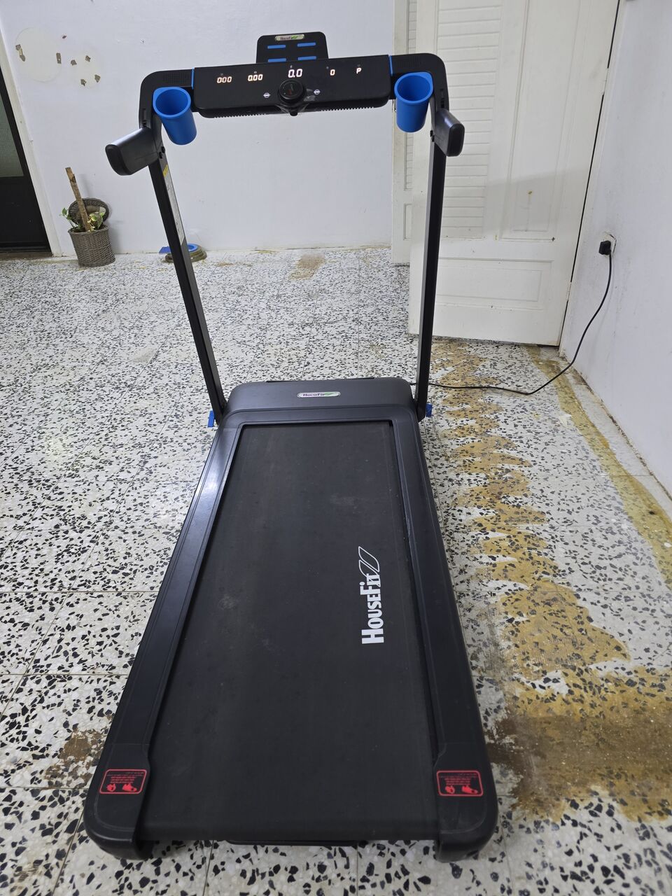 Jeddah, Sporting Goods, SAR 600,  Treadmill Heavy Duty.  Make House Fit  Smart 510