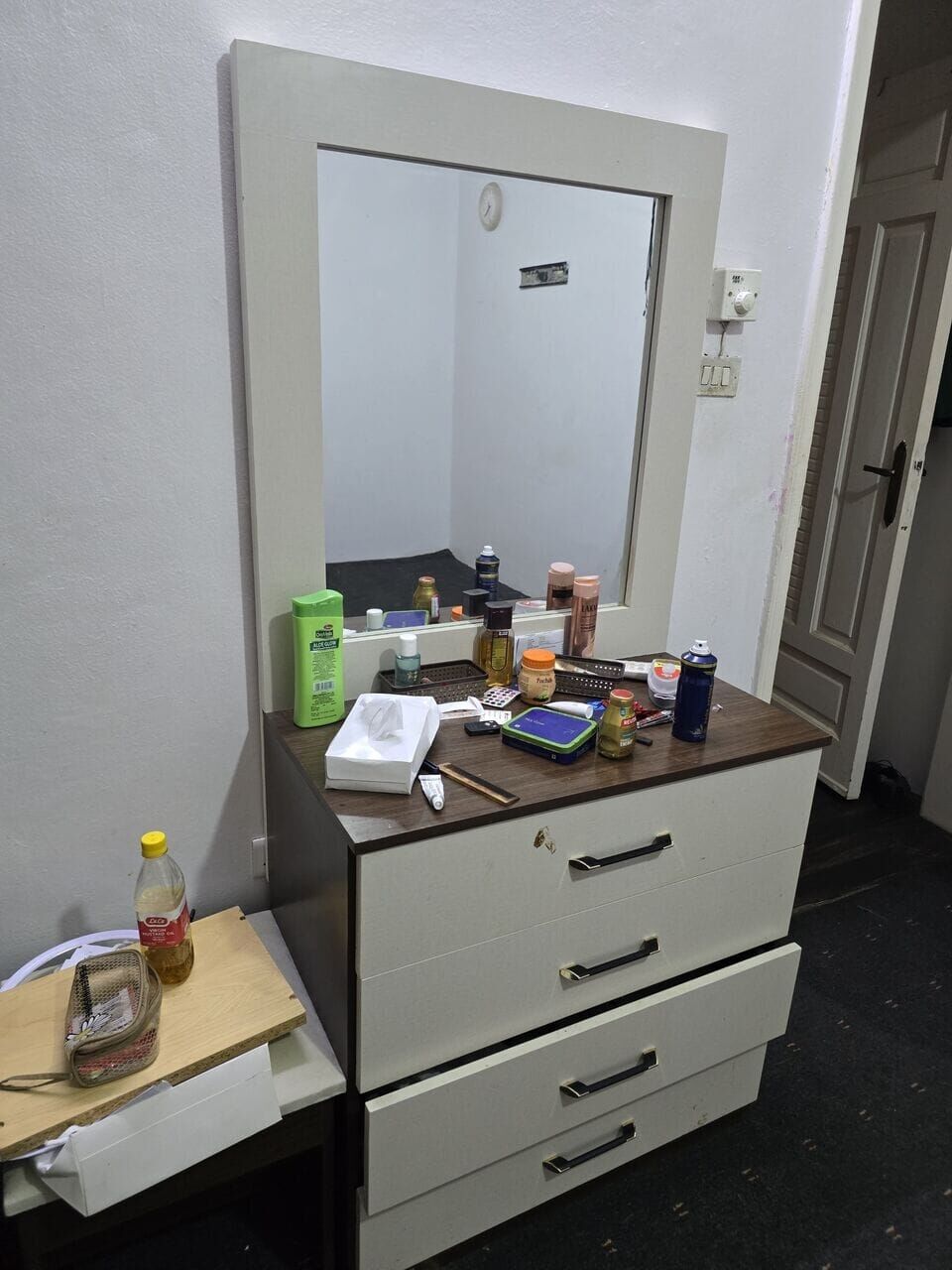 Jeddah, Household Items, SAR 800,  IKEA Double Bed With Mattress And Side Table And  Dressing Table