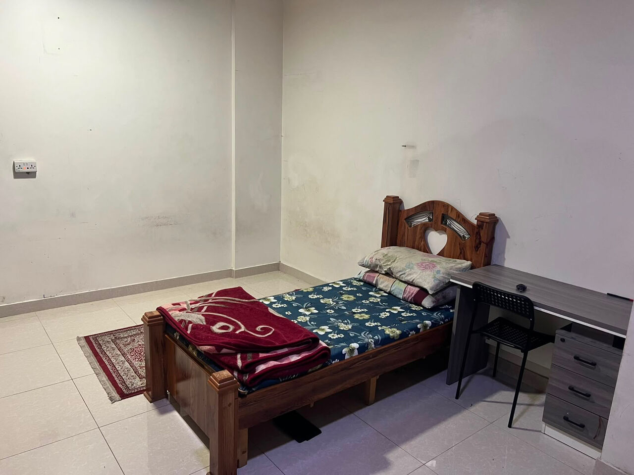 Riyadh, Apartments, Flats, Houses & Villas, SAR 1200/month,  1 BR,  Fully Furnished Bedroom/Bed Space For Rent