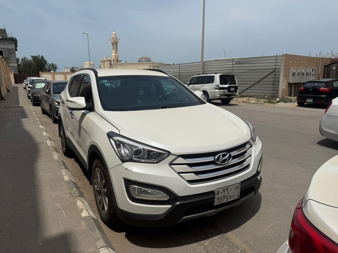 Jubail, Vehicles, Cars & Trucks , SAR 26000,  Hyundai Santa Fe,  2013,  Automatic,  420500 KM,    FOR SALE