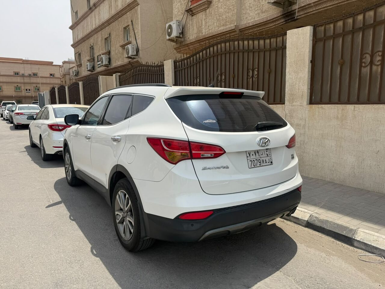 Jubail, Vehicles, Cars & Trucks , SAR 26000,  Hyundai Santa Fe,  2013,  Automatic,  420500 KM,    FOR SALE