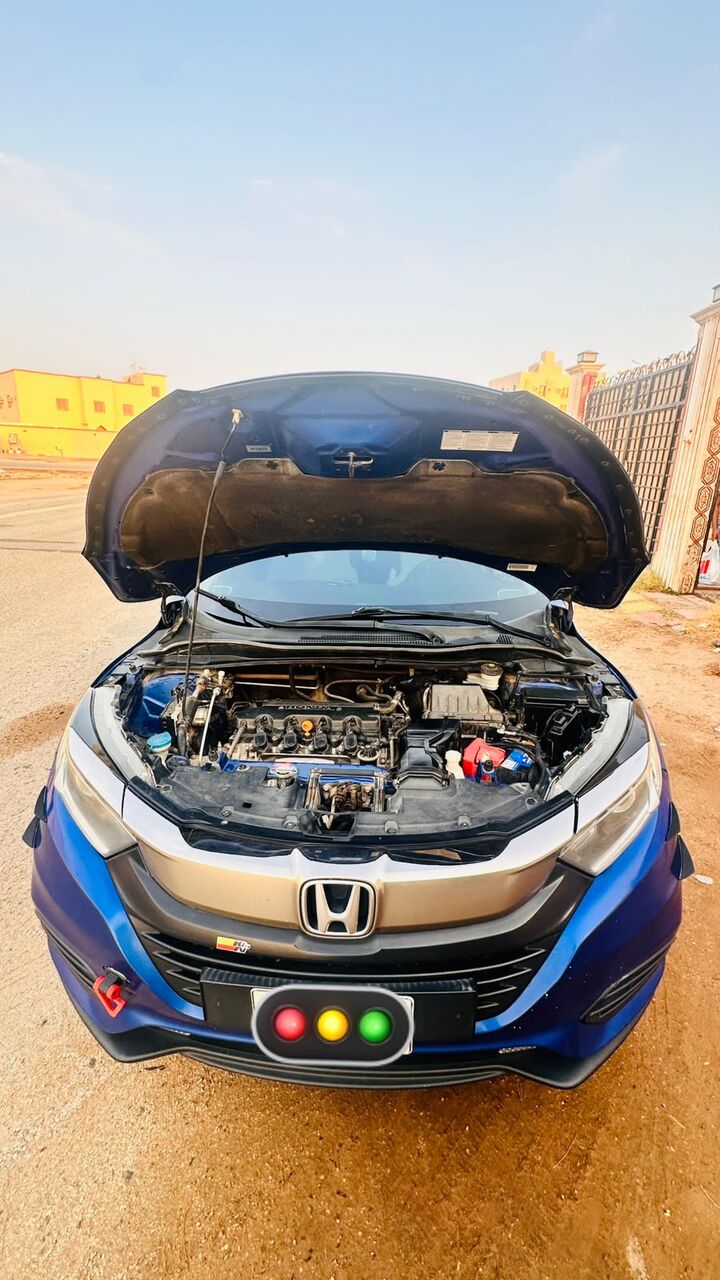 Jeddah, Vehicles, Cars & Trucks , SAR 42000,  Honda HR-V,  2020,  Automatic,  300000 KM,  Selling My Hrv To Upgrade To A Suv