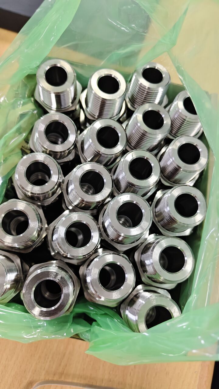 Jubail, Electrical & Plumbing, SAR 63,  Industrial Type Nickel Plated Armoured Gland Size: 20 E1W 3/4" NPT