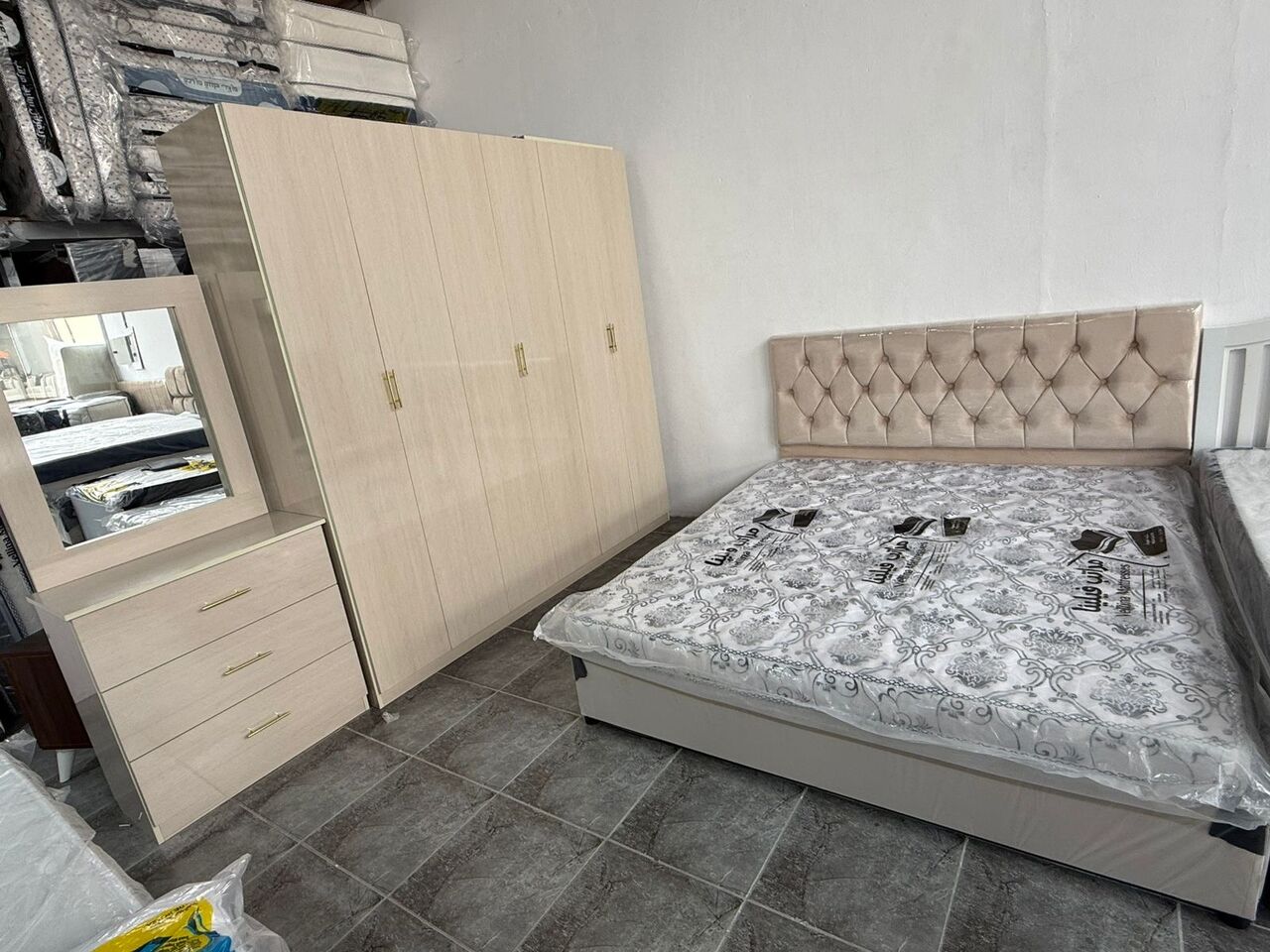 Jeddah, Furniture, Bedroom Sets Available High Quality