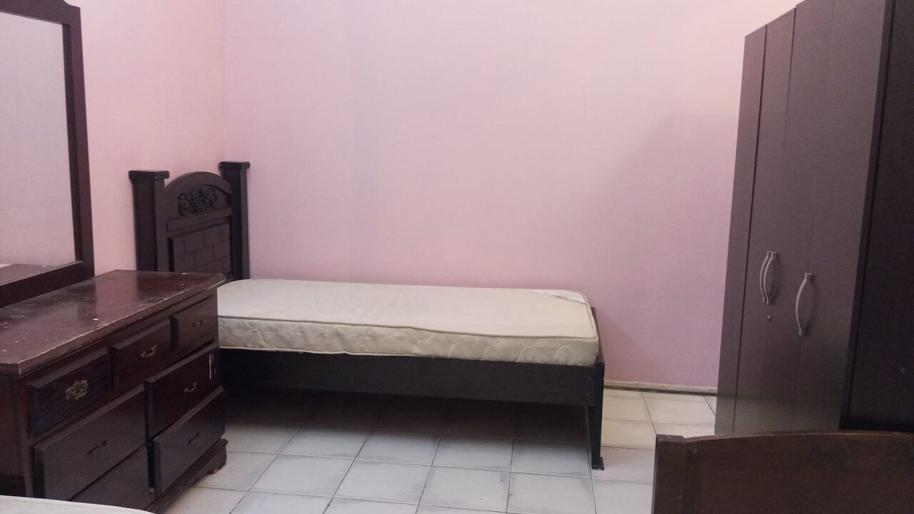 Juffair, Bedspace For Rent, BHD 140/month,  Room In A Sharing Flat. Attached Bathroom