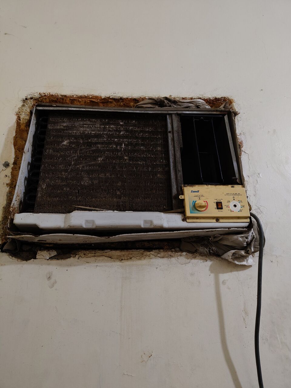 Jizan, Air Conditioners, SAR 400,  Ac