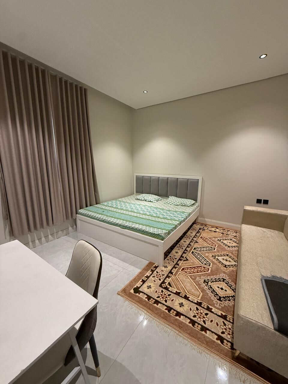 Al Malaz, Rooms for Rent, SAR 1800/month,  Furnished,  160 Sq. Meter,  EXECUTIVE ROOMS AVAILABLE FOR RENT IN VILLA