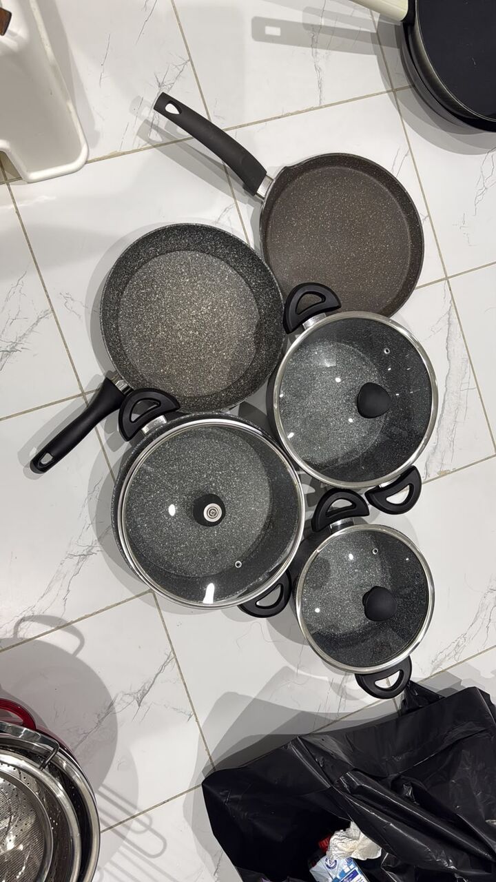 Jeddah, Appliances, SAR 170,  Non-Stick Granite Cookware Set – Excellent Condition | طقم قدور ومقالي جرانيت بحالة م
