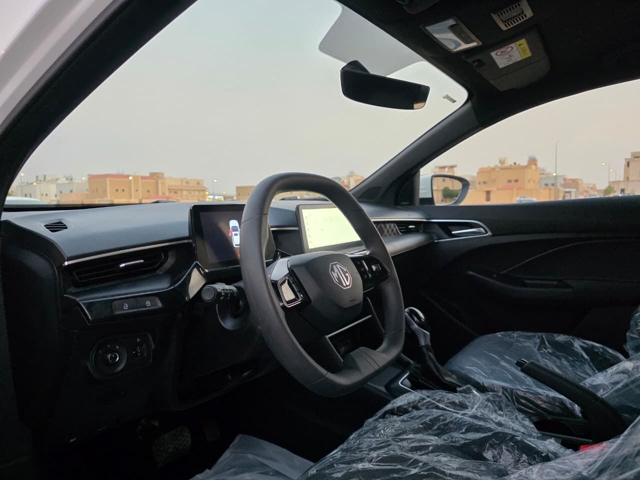 Riyadh, Vehicles, Cars & Trucks , SAR 37000,  MG 3,  2025,  Automatic,  18000 KM,   MG3 Same New
