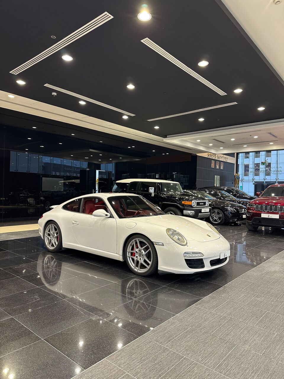 Sanabis, Vehicles, Cars & Trucks , BHD 16200,  Porsche 911 Carrera,  2010,  Automatic,  115000 KM,  Porsche Carrara 911 Model