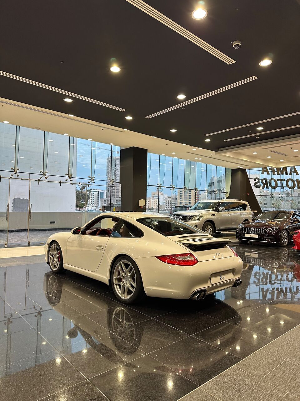 Sanabis, Vehicles, Cars & Trucks , BHD 16200,  Porsche 911 Carrera,  2010,  Automatic,  115000 KM,  Porsche Carrara 911 Model