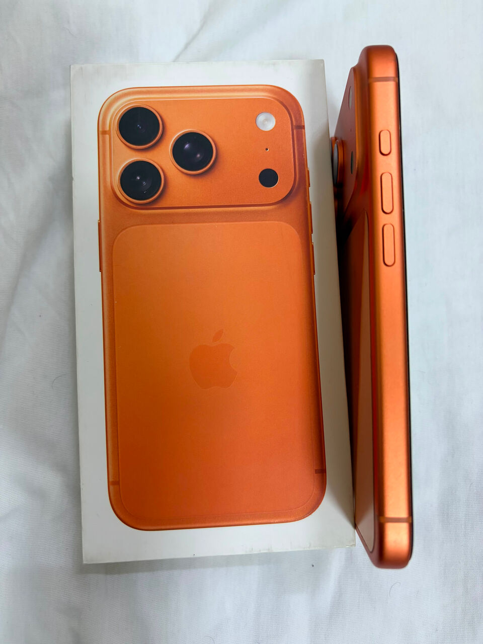 Khobar, Mobile Phones, SAR 4000,  Iphone 17 Pro 256 GB