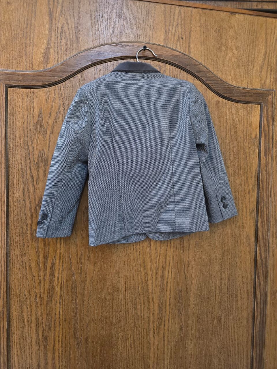 Jeddah, Baby & Kid Stuff, SAR 100,  New Baby Boy Blazer From FG4 For 1.5 Years Old