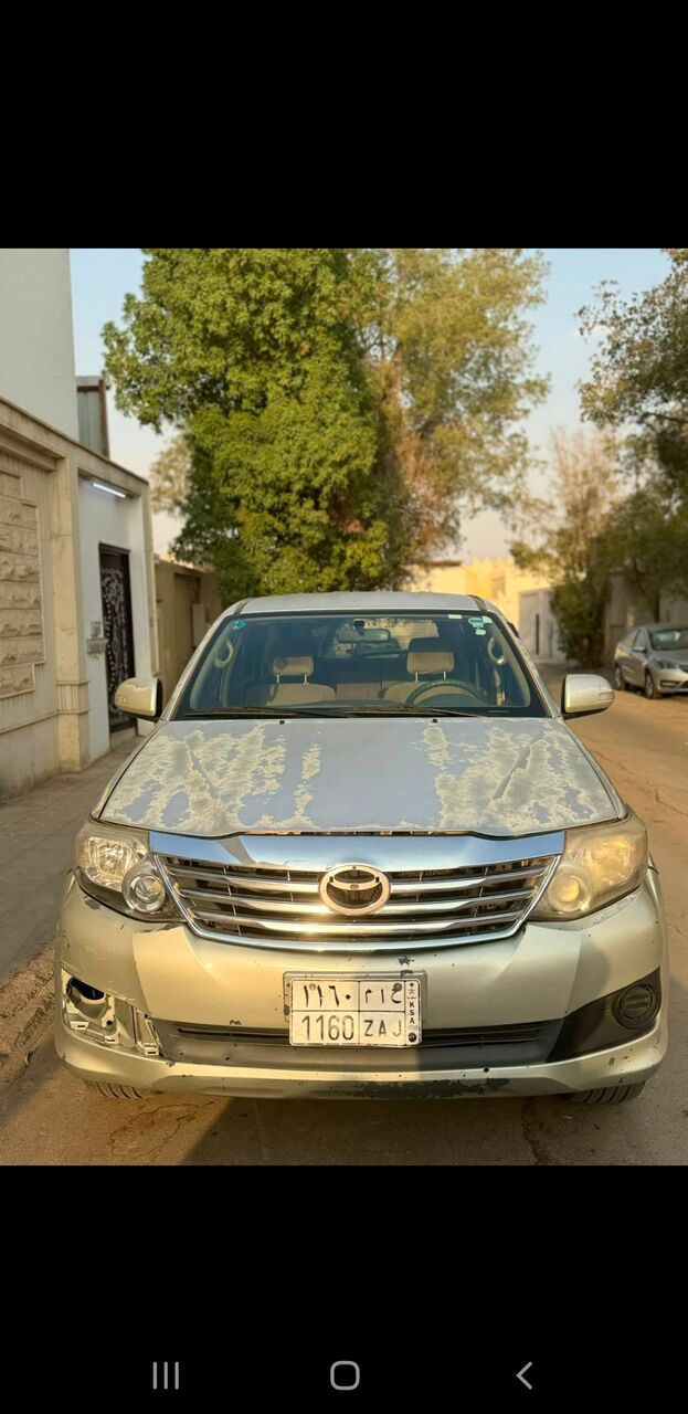 Riyadh, Vehicles, Cars & Trucks , SAR 38,  Toyota Fortuner,  2013,  Automatic,  290000 KM,  First Owner , المالك الأول