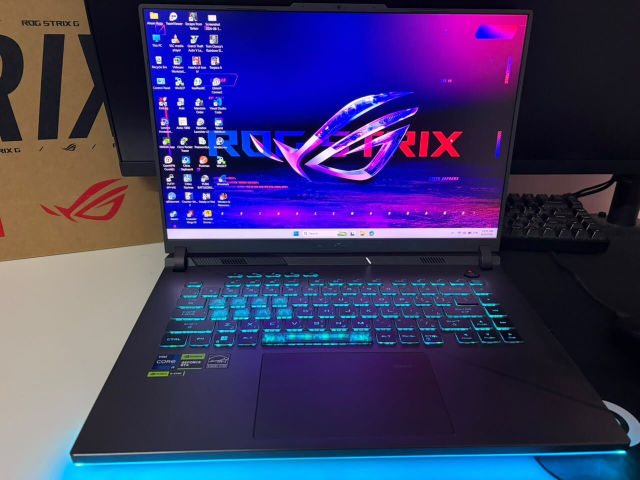 Riyadh, Computers, SAR 6000,  ASUS ROG Strix G16 &mdash; I9 / RTX 4060 8GB/ 32GB / 2TB