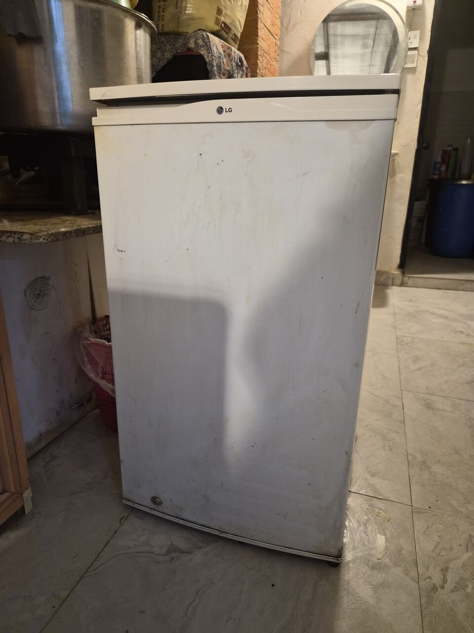 Olaya, Free Items, SAR 450,  Small Refrigerator For Sale