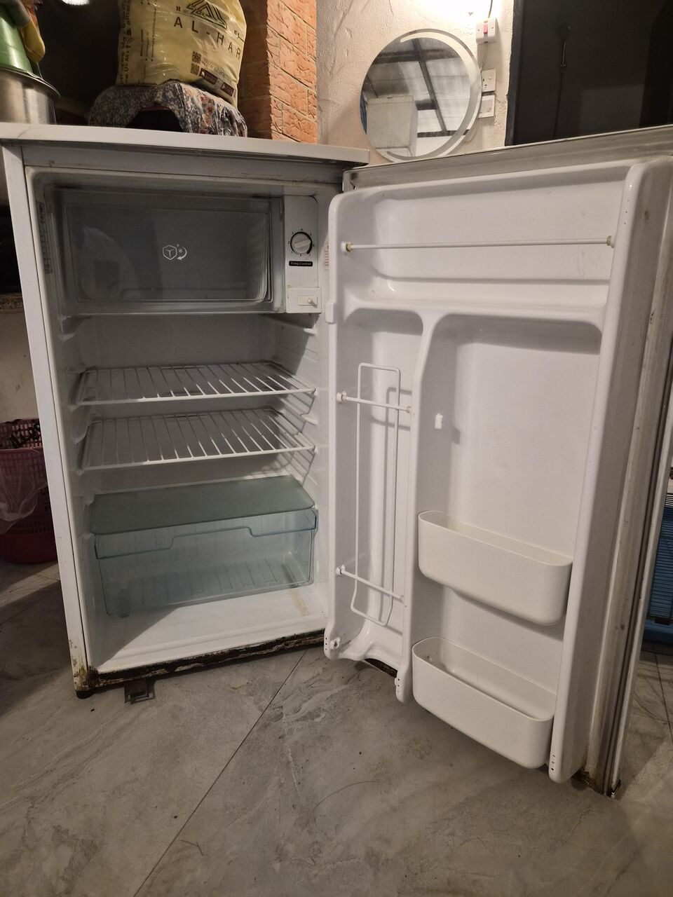 Olaya, Free Items, SAR 450,  Small Refrigerator For Sale
