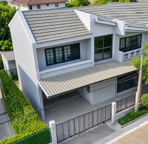 Bangkok, Villas, THB 24999,  33 Sq. Feet,  MRT Rama 11 Military Regiment 326 M. Phahonyothin 49-57 Townhome, 2 Floors, 3 Bedrooms, 3