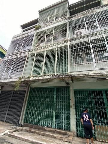 Bangkok, Real Estate For Sale, THB 6500000,  4 BR,  13 Sq. Feet,  Commercial Building For Sale, 4 Floors, 13 Sq M, Soi Uthai Farm, Rama 4 Road, Near