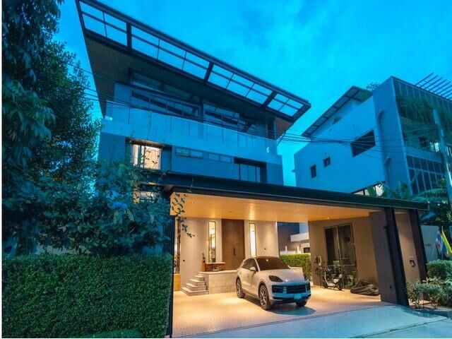 Bangkok, Real Estate For Sale, THB 138000000,  5 BR,  189 Sq. Feet,  3-story Detached House For Sale, 189 Sq M, Kesinee Ville Village, Pracha Uthit, Near