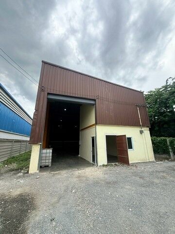 Bangkok, Villas, THB 22000,  160 Sq. Feet,  Warehouse 250 Square Meters With 2-story Office, Electric Rolling Door, Khlong Khwang
