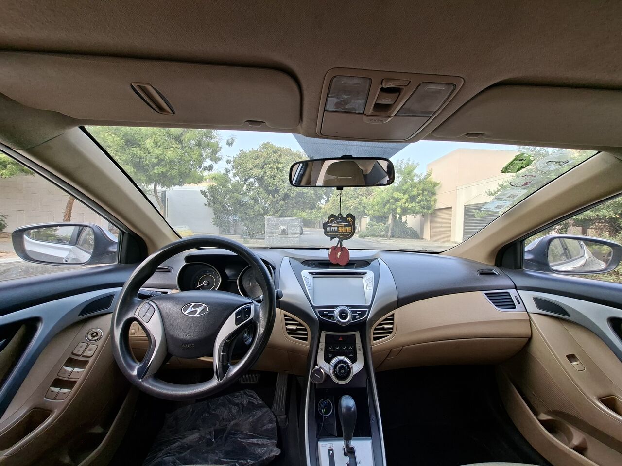Fanateer, Vehicles, Cars & Trucks , SAR 21000,  Hyundai Elantra,  2012,  Automatic,  260000 KM,  Hyundai Elentra Car For Sale In Very Good Condition