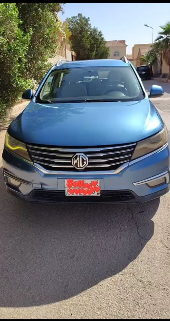 Riyadh, Vehicles, Cars & Trucks , SAR 27,  MG RX5,  2018,  Automatic,  94 KM,   2.0L Turbo Charged Neat And Clean Family SUV Car