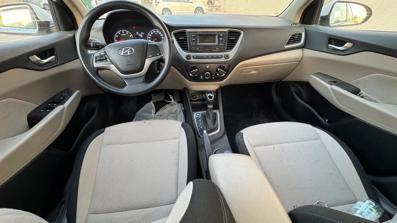 Riyadh, Vehicles, Cars & Trucks , HYUNDAI ACCENT,  2020,  Automatic,  88000 KM,  NEA AND CLEAN CONDITION  32500 LAST C