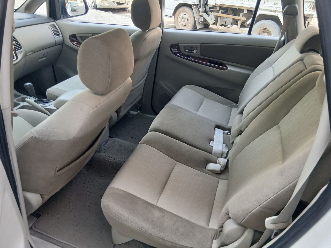 Riyadh, Vehicles, Cars & Trucks , SAR 71000,  Toyota Innova,  2014,  Automatic,  36000 KM,   G  | Only 36,000 KM | Full Option | Like New Condition
