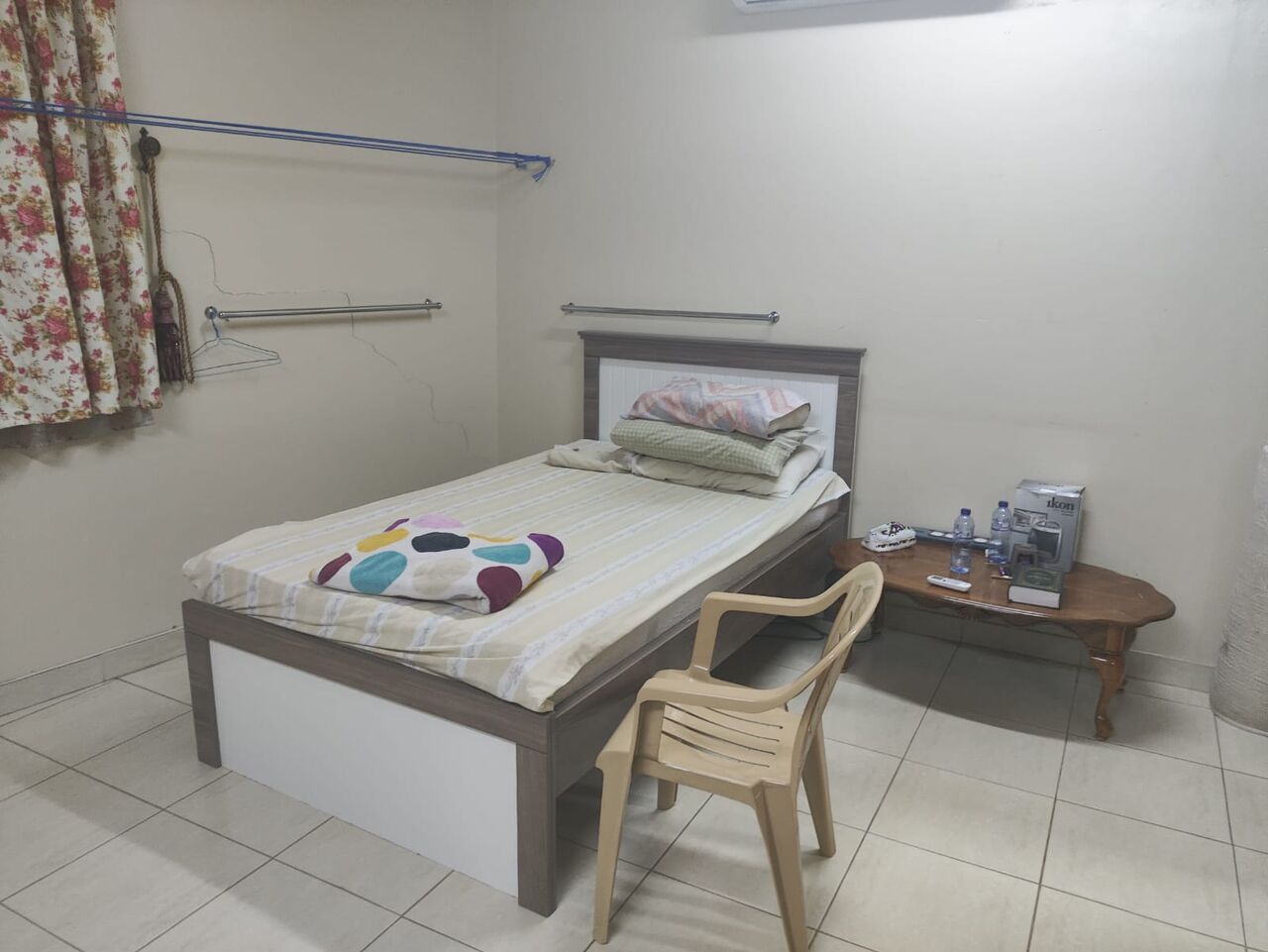 Al Jubail Al Balad, Household Items, SAR 12000,  Furniture Available In 2BHK Apartment In Prime Location