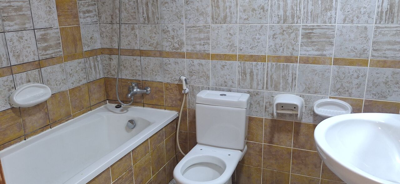 Juffair, Apartments, Flats, Houses & Villas, BHD 450/month,  3 BR,  Spacious Three Bedroom Fully Furnished With Ewa
