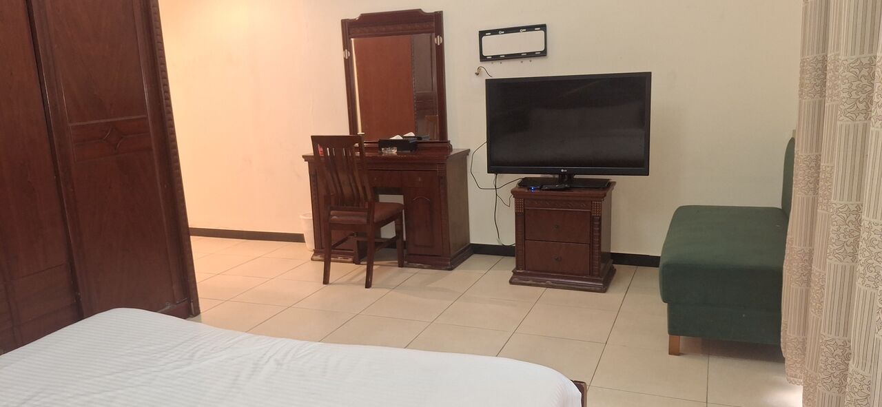 Juffair, Apartments, Flats, Houses & Villas, BHD 190/month,  1 BR,  Fully Furnished Studio With Ewa