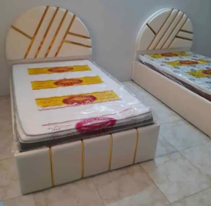 Al Aqeeq, Furniture, SAR 11,  New Bdrom Set Pakistani 🇵🇰