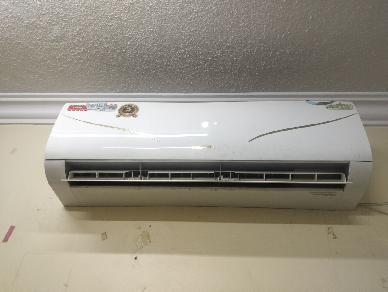 Jubail, Air Conditioners, Selling House Old Items