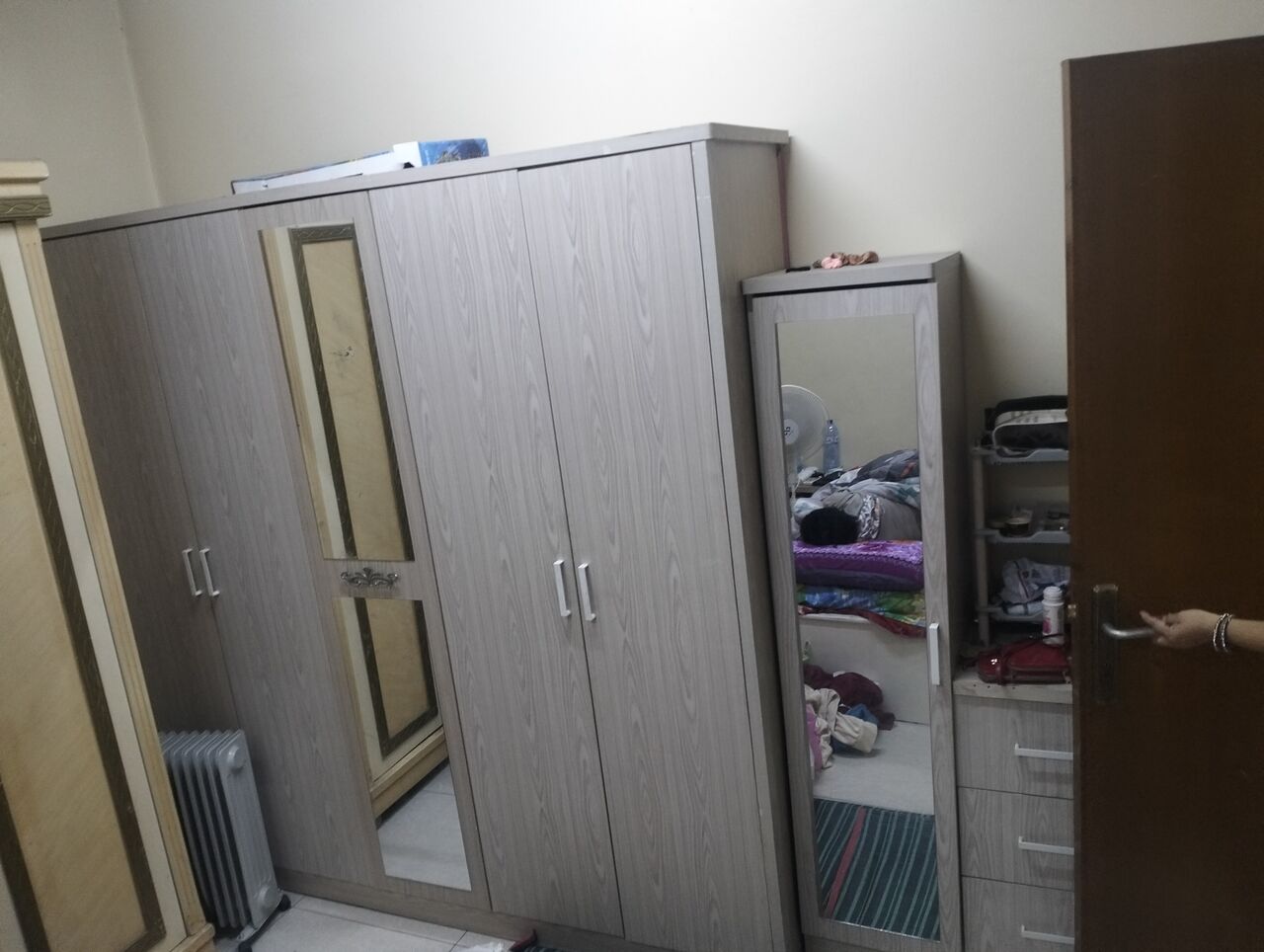 Jubail, Air Conditioners, Selling House Old Items