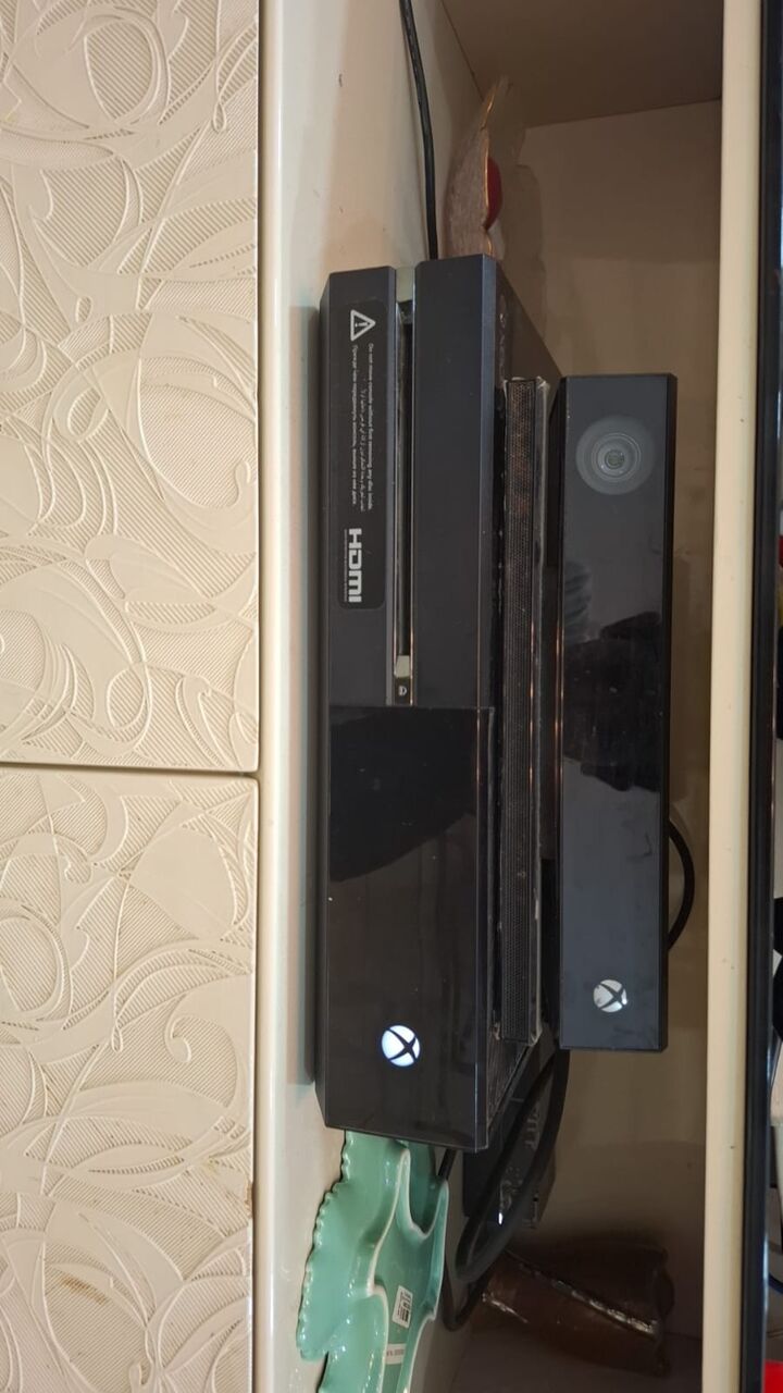 Jubail, Electronics, SAR 800,  XBOX One With Sensor And 2 Joy Stick For Sale