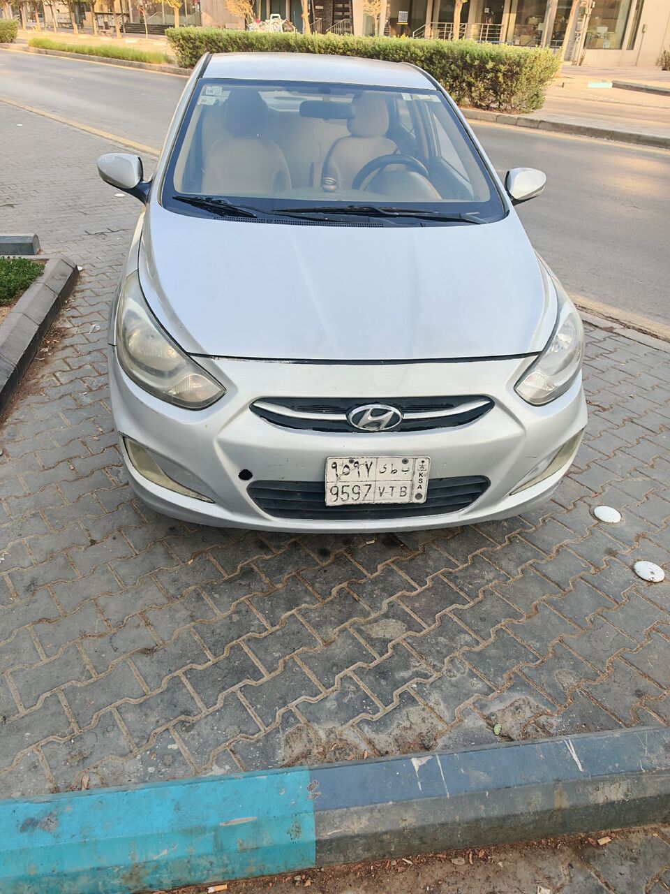 Riyadh, Vehicles, Cars & Trucks , SAR 15000,  Hyundai Accent,  2011,  Automatic,  321826 KM,    For Sell