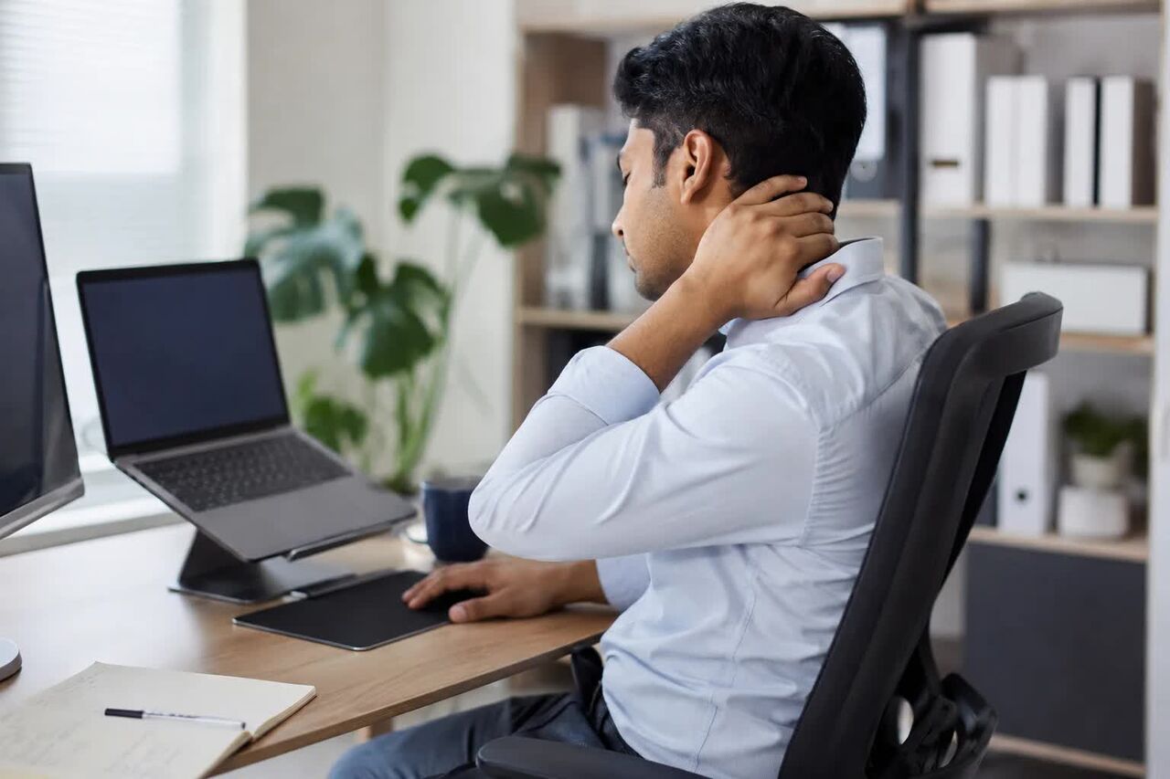 Gurgaon, Health, Neck Pain Prevention Tips For People Who Work At Desks