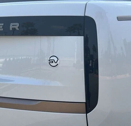 New York, Business, Range Rover SV Rear Tailgate Badge &ndash; Premium OEM Style