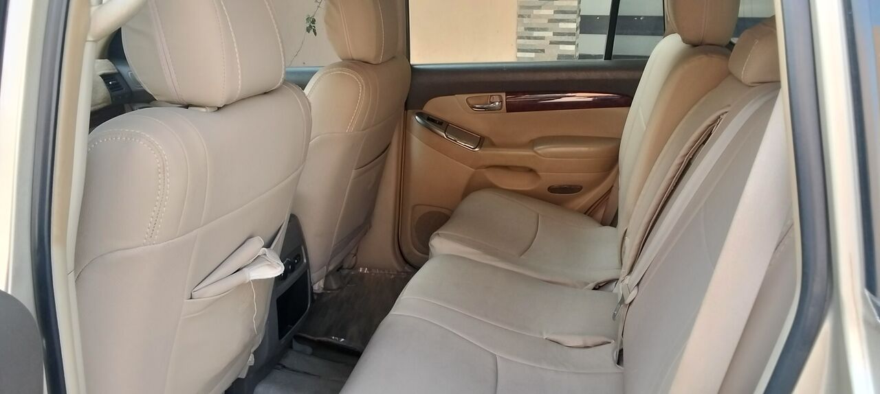 Manama, Vehicles, Cars & Trucks , BHD 3600,  Toyota Prado VX Middle Option Very Good Condation 4x4 Single Ownar,  2006,  Automatic,  200000 KM,