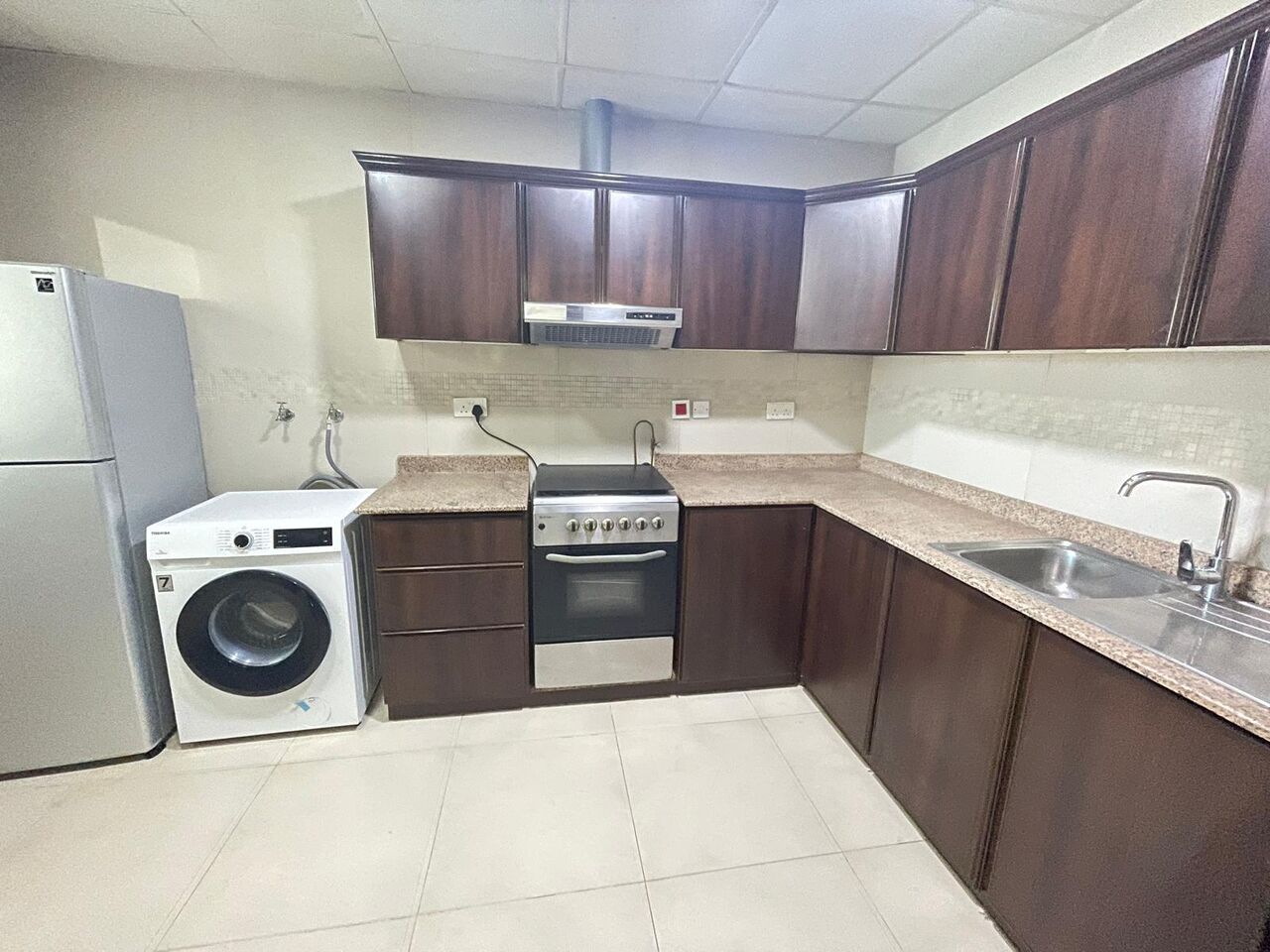 Hidd, Apartments, Flats, Houses & Villas, BHD 300/month,  2 BR,  2 Bedroom Semi Furnished Flat In Hidd