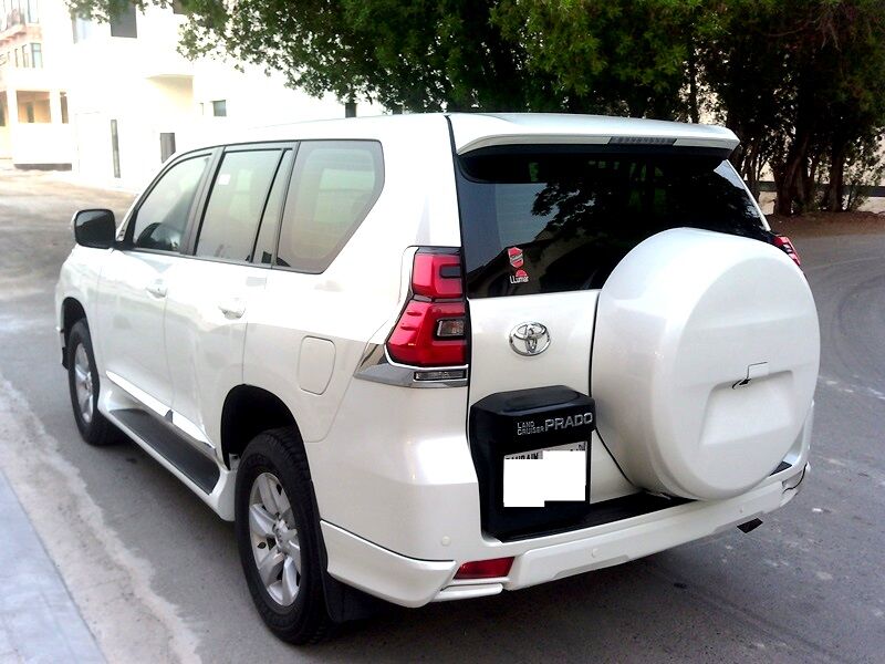 Zinj, Vehicles, Cars & Trucks , BHD 11,  Toyota Land Cruiser Prado,  2022,  Automatic,  52000 KM,  Agency Maintained, First Owner - URGENT SALE