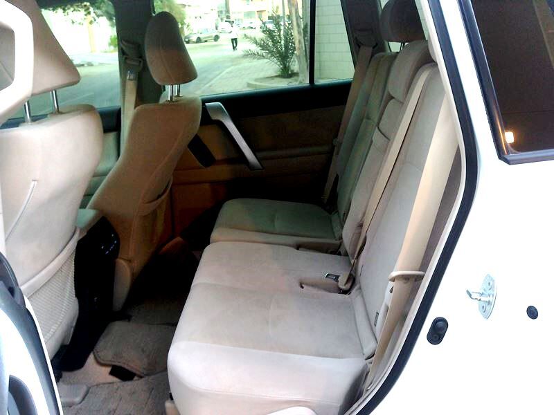 Zinj, Vehicles, Cars & Trucks , BHD 11,  Toyota Land Cruiser Prado,  2022,  Automatic,  52000 KM,  Agency Maintained, First Owner - URGENT SALE
