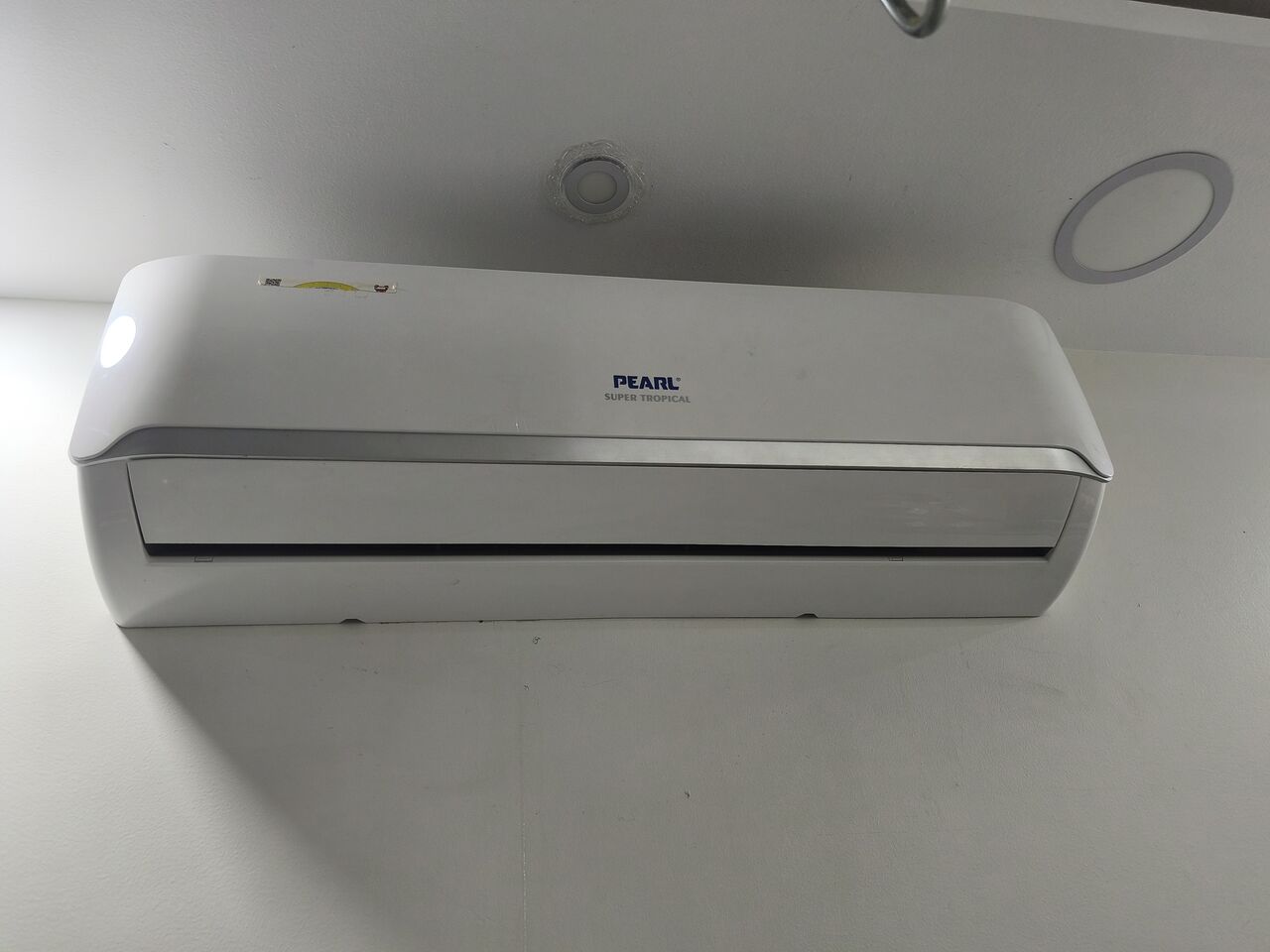 Amwaj Islands, Air Conditioners, BHD 140,  Pearl Split Air Condition 2 Ton