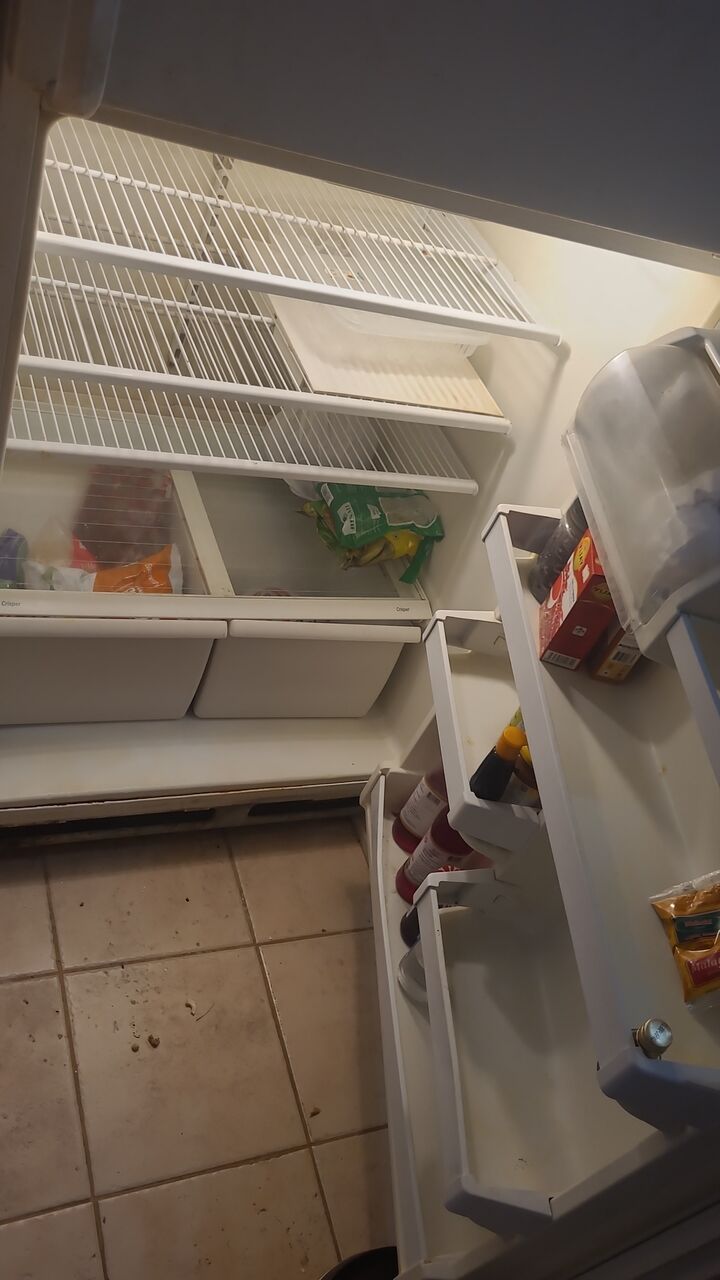 Khobar, Appliances, SAR 850,  Fridge(big)/ Washing Machine/Dressing Table(big)/ Burner