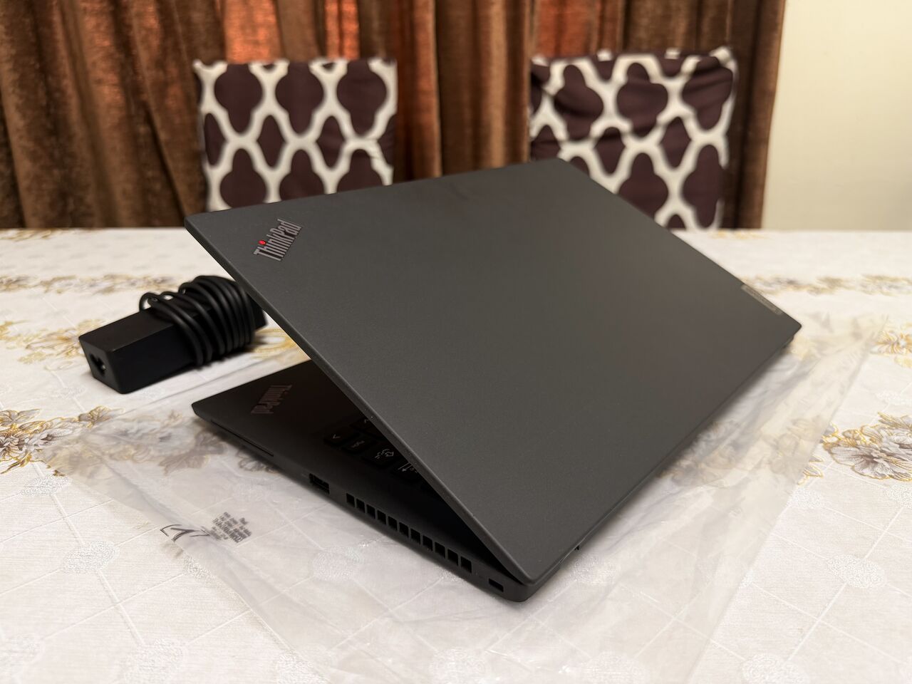 Dammam, Tablet Computers, SAR 1700,  Lenovo T14s (11th Generation)