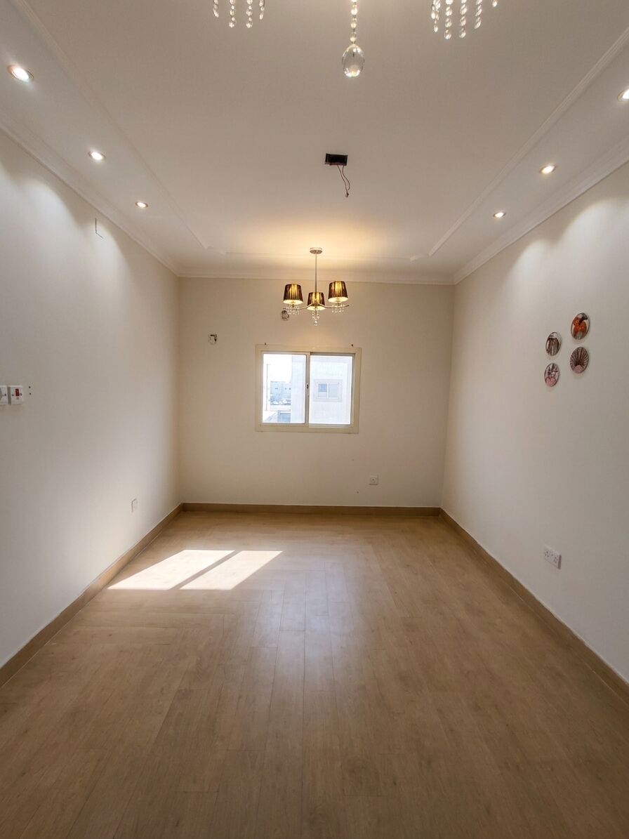 Muharraq, Apartments, Flats, Houses & Villas, BHD 260/month,  150 Sq. Meter,  3 BHK Spacious Apartment For Rent In Muharraq BD.260/- Inclusive