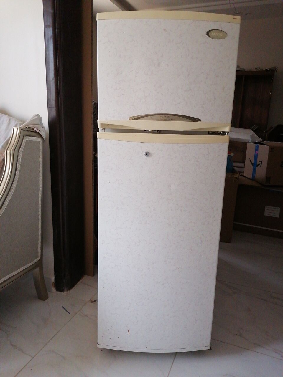 Abraq Ul Raghama, Appliances, SAR 800,  Refrigerator Sanyo